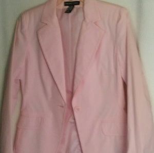 fairly new 2- piece casual pastel pink knicker set